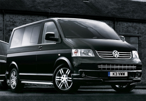 2011_Volkswagen_Transporter_1.jpg