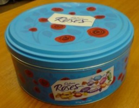 5758_cadbury_roses_tin_returns_content_Cadbury_Roses_image_2.jpg