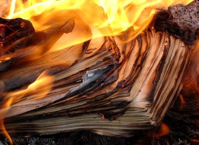 659713_flame_of_burning_paper_sheet_stack_03.jpg