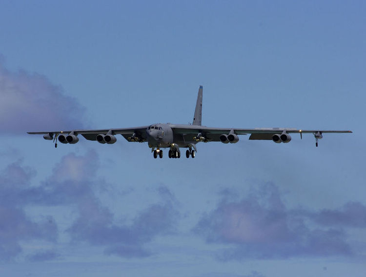 B_52_bomber_1.jpg