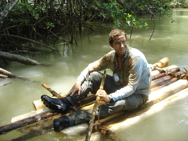 Bear_Grylls_man_vs__wild_102520_1024_768.jpg