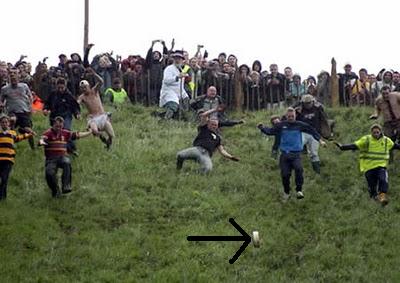 Cheese_Rolling_Festival_England.jpg