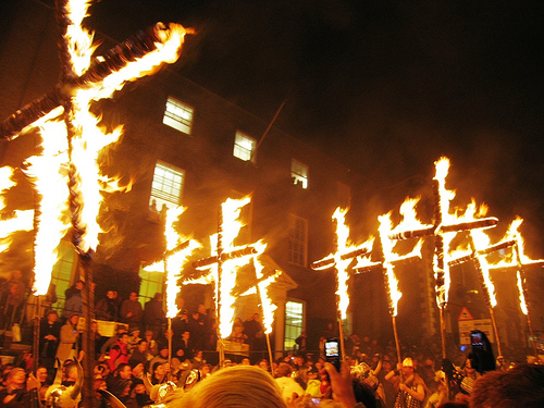 Lewes_Bonfire.jpg