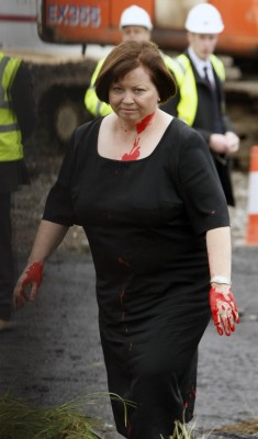 Mary_Harney_hit_with_paint_4_235x400.jpg