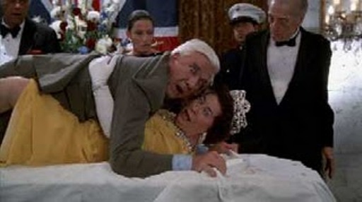 Naked_gun_drebin_and_queen.jpg