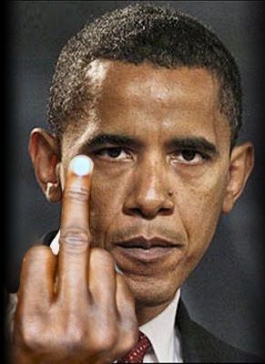Obama_giving_finger.jpg