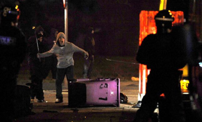 Riots_the_Toxteth_area_of_007.jpg