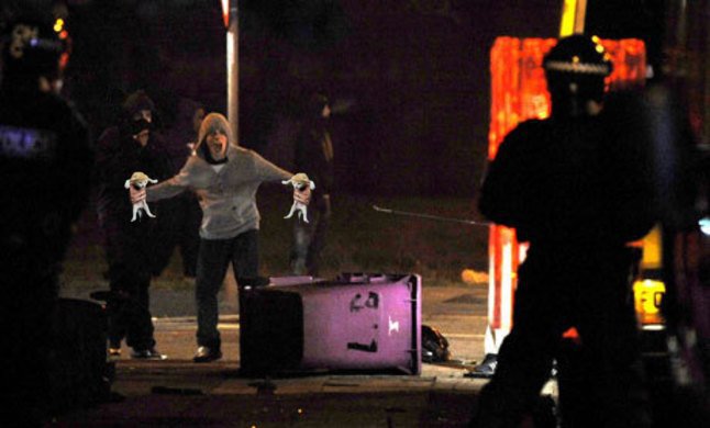 Riots_the_Toxteth_area_of_007_1.jpg