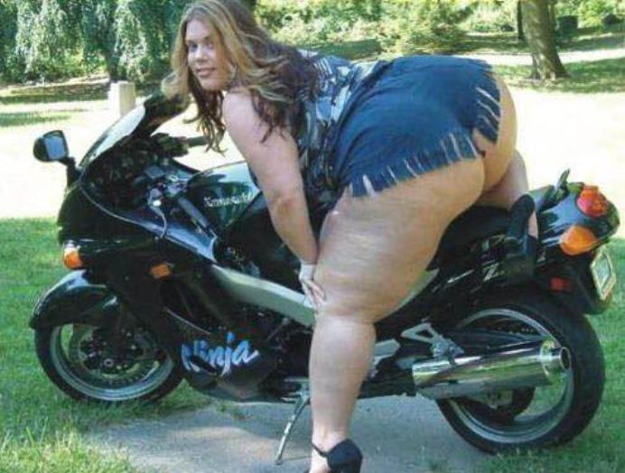 fat_chick_on_motorcycle.jpg