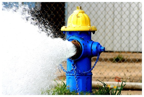 fire_hydrant_water.jpg