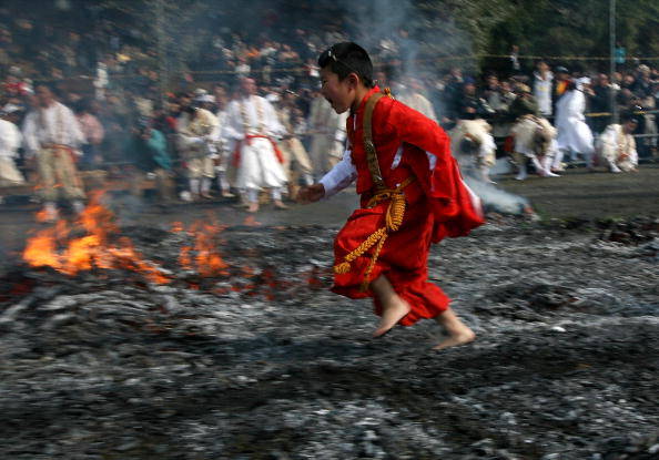 firewalking.jpg