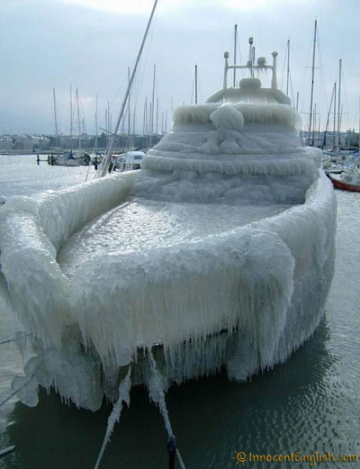 frozen_boat.jpg