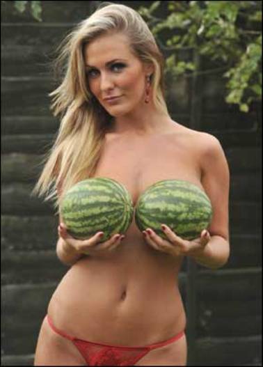 girl_with_melon_1.jpg