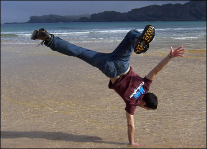 handstand.jpg