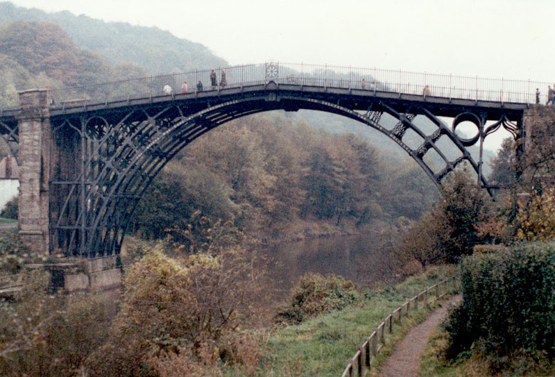 headlam_IronBridge01.jpg