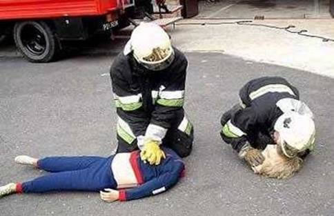 irish_paramedics.jpg