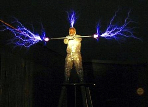 lightning_man2.jpg