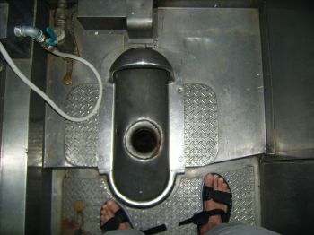 prison_toilet_812.jpg