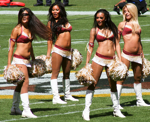 redskins_cheerleaders_3.jpg