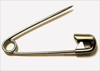 safety_pin_300px.jpg