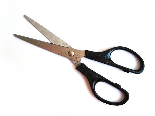 scissors.jpg