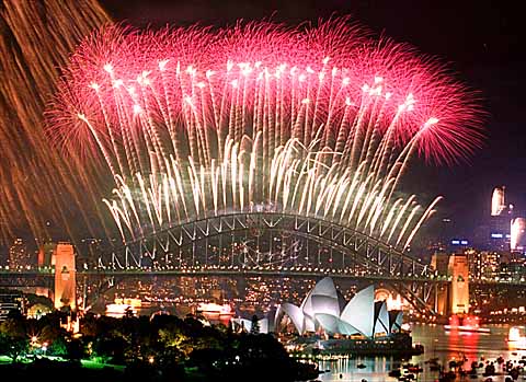 sydney_harbour_bridge_fireworks.jpg