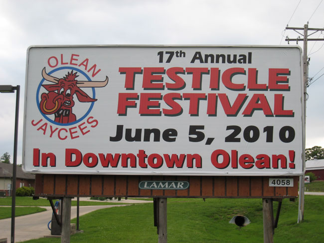 testicle_festival1_001.jpg