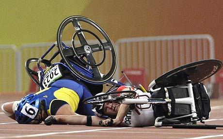 wheelchair_crash_08_863147c_1.jpg