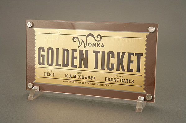 willy_wonka_coat_ticket_2.jpg