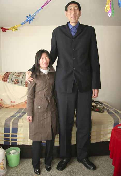 worlds_tallest_man_bao_xishun_1b.jpg