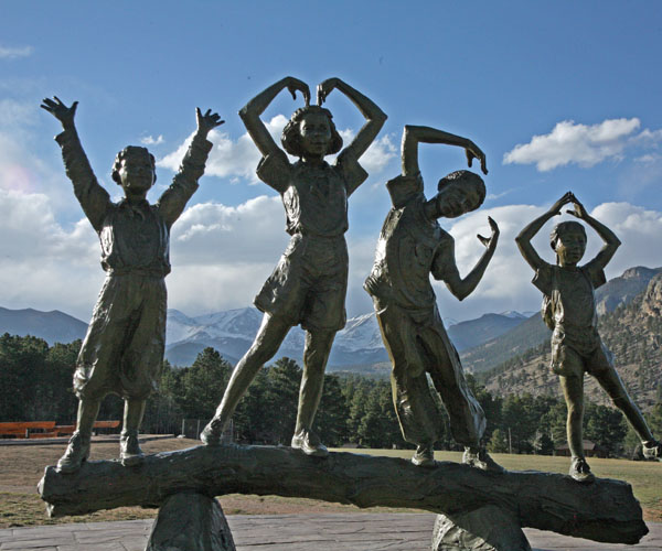 ymca_of_the_rockies1.jpg